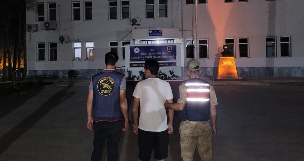 187 yil hapis cezasi vardi yakalandi SxpwjDbg