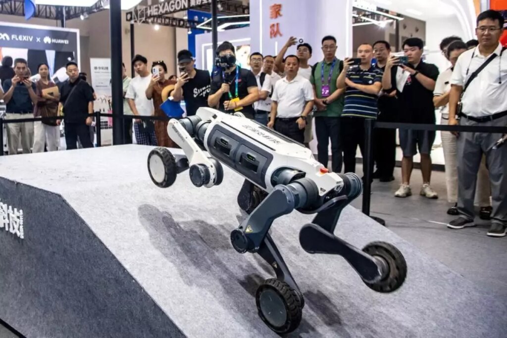 2025 dunya akilli endustri fuari chongqingde basladi xSplXVdH