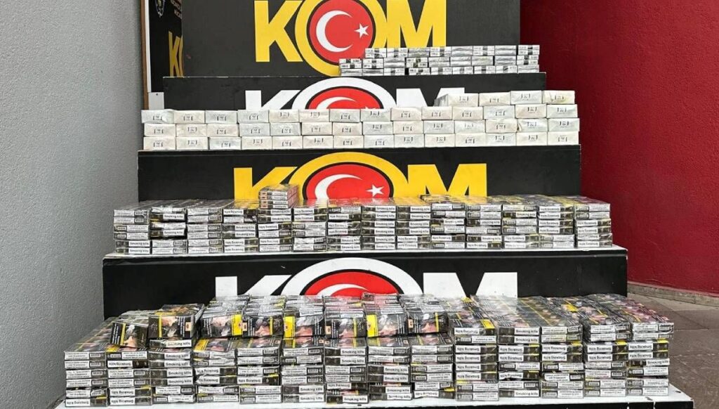 adanada kacakcilik operasyonu 3 kisi tutuklandi davNxIj6