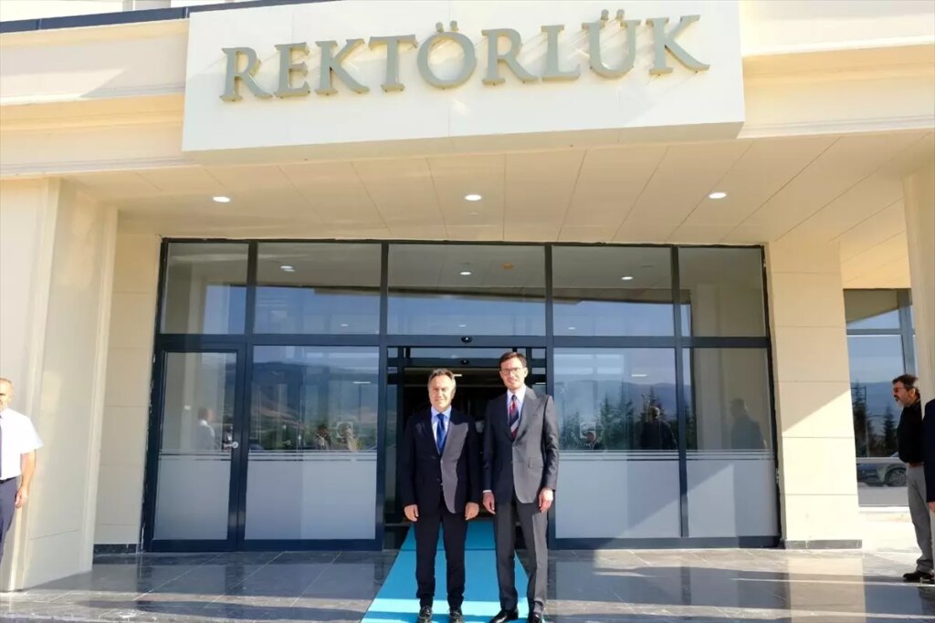 baskan yazicioglu toguyu ziyaret etti 7RhZLImp