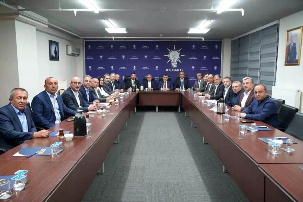 ak parti kayseri il baskanligindan teskilat degerlendirme toplantisi EdnlF4h3.jpg