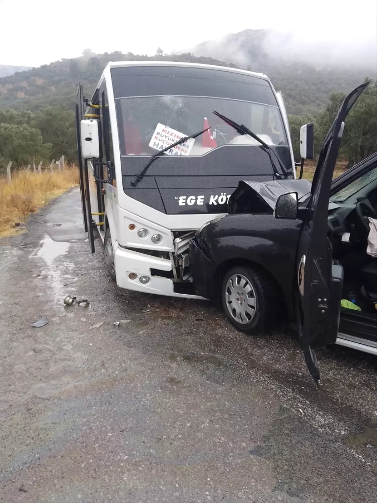 havranda minibus ve ticari arac carpisti SEIPjyvb