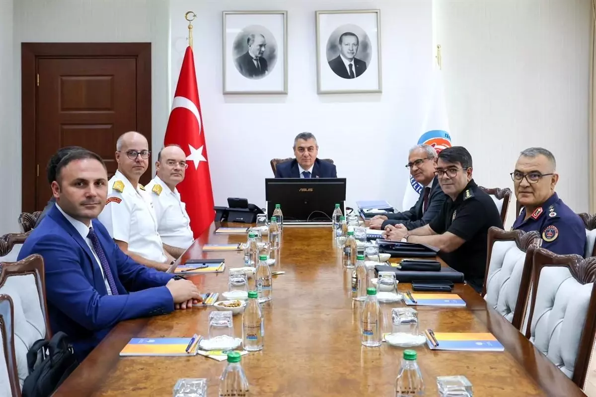 mersinde 775 suclu yakalandi xn43Qgcb.jpg