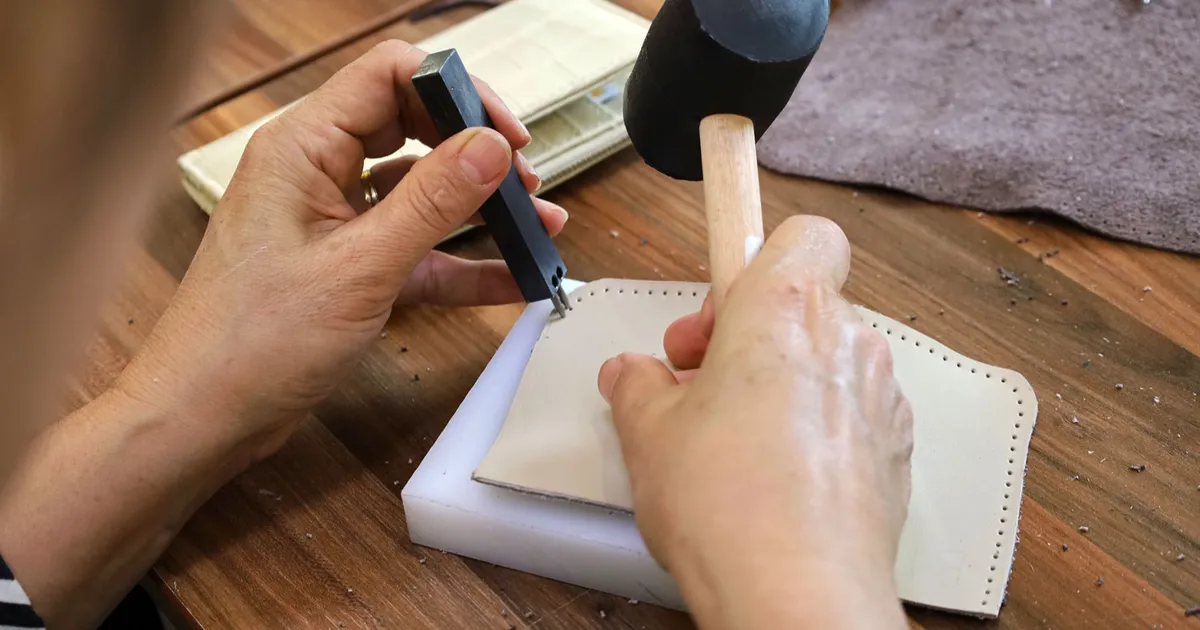 sakaryada deri aksesuarlari dersi basladi MVkwqhfi.webp