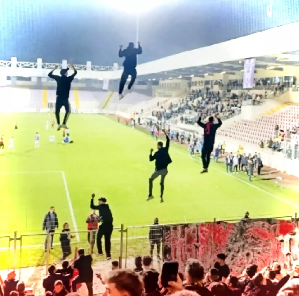 ak parti milletvekili hatipoglundan ikonik mac fotografina yorum dVW3siHR.jpg