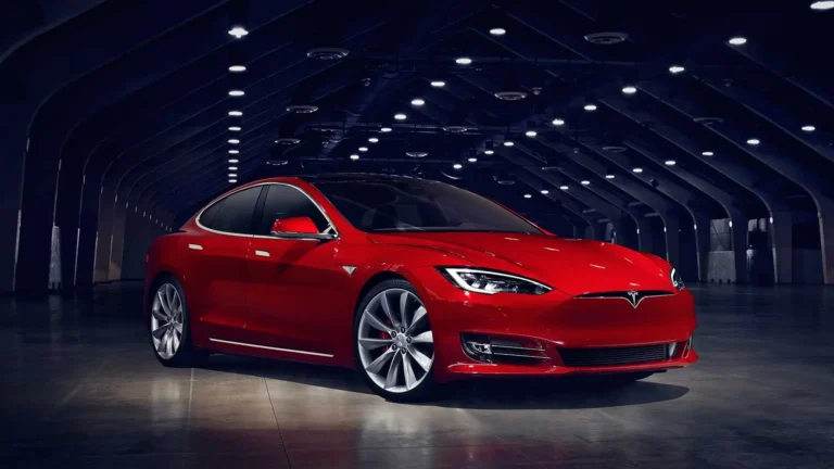 tesla-model-s-ve-model-xin-uretimini-sonlandiriyor-RSLXaUnH.webp