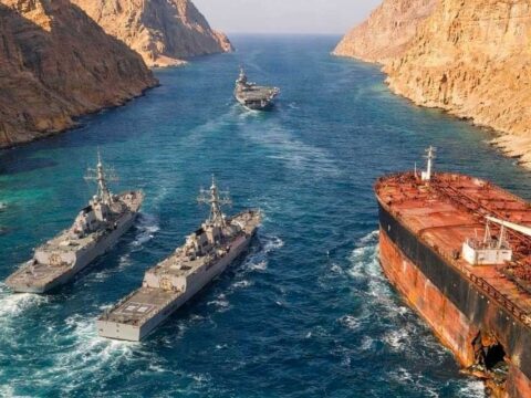 Hürmüz Boğazı, Gemi Geçişlerinde Kriz Yaşatıyor